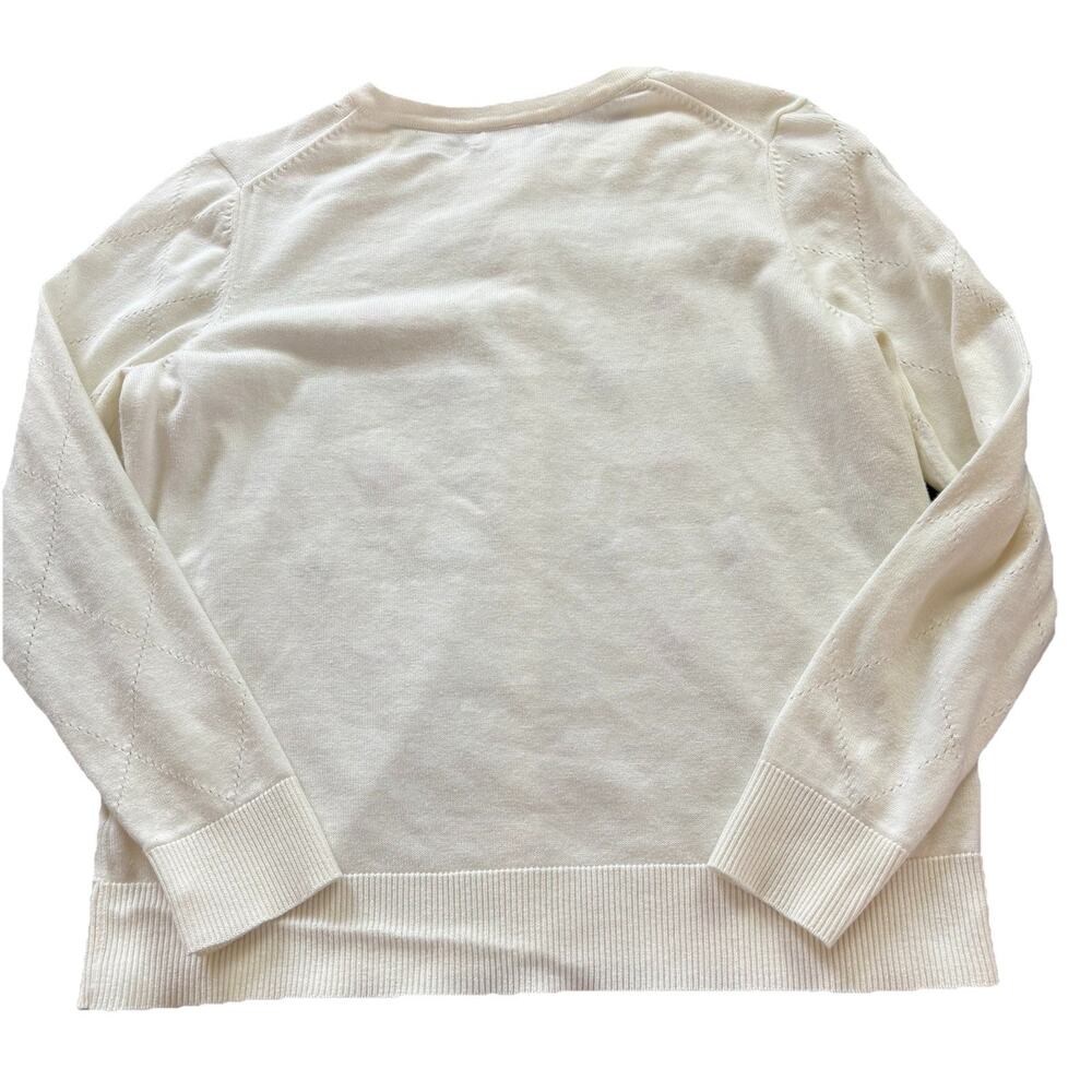Charter Club Women’s Embroidered Floral White Cardigan Size M Preppy Grandmacore - Picture 3 of 13